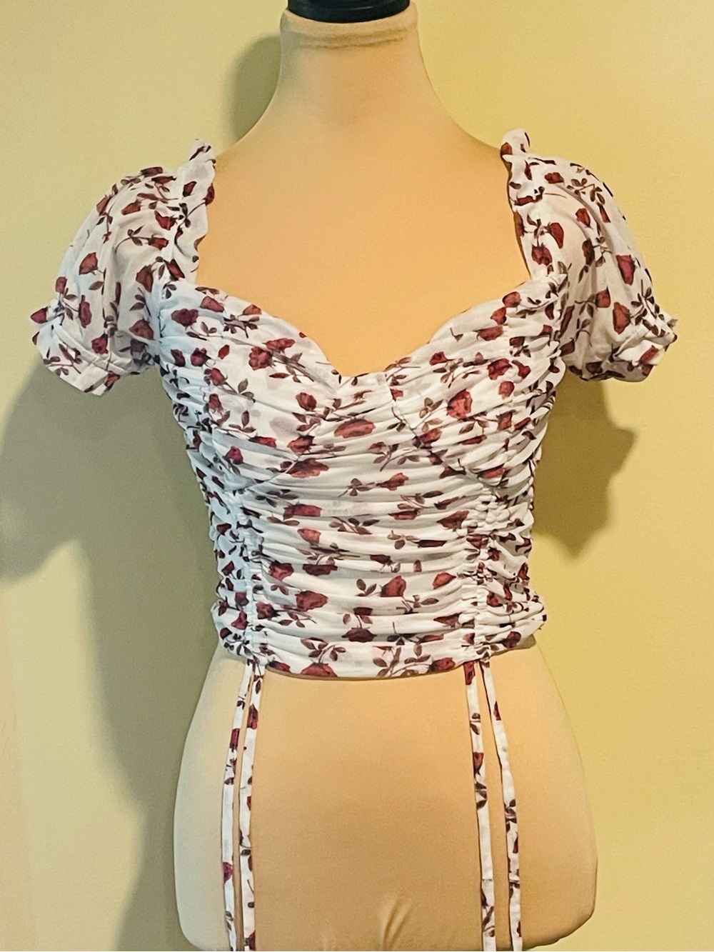 O. Vianca Ruched Crop Top